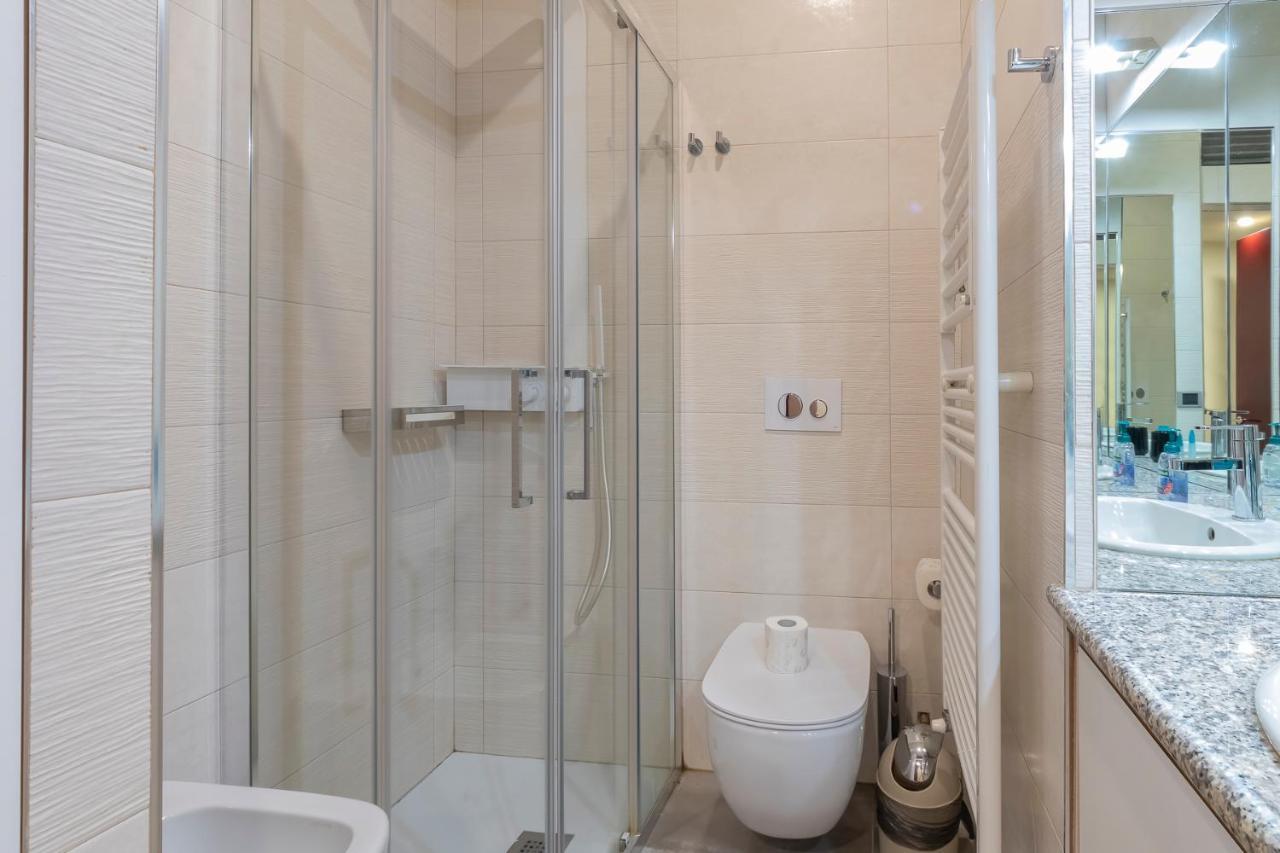 Ihost Apartment - Niccolini 21 Milan Bagian luar foto