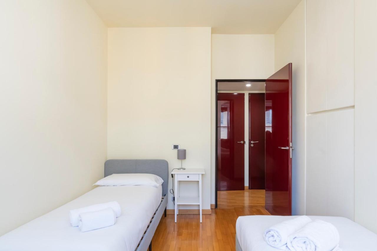 Ihost Apartment - Niccolini 21 Milan Bagian luar foto